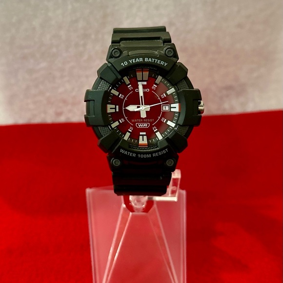 Casio Analog - Picture 1 of 5